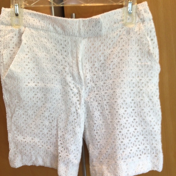 Pants - Super cute St Tropez shorts